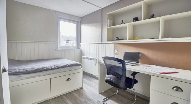 Шестиместный номер Economy Destiny Student Meadow Court - Campus Accommodation