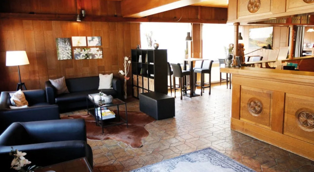 Plush Apartment in Bollendorf with Sauna near Luxembourg, Boek Appartement Hotels in Bollendorf met parkeren, Parkeren