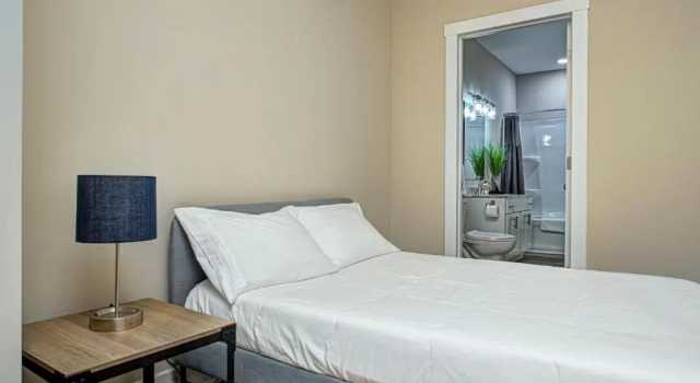 Апартаменты Cozy Stringtown GEM 1 Mile To Downtown!