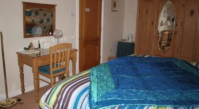 Garryloop, Prenota Hotel Girvan 