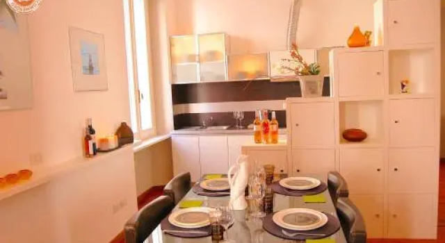 Jardin Florian, 8/10 rue Victor Cousin, Cannes, Забронировать Отель Бизнес-отели Канн, рядом с Рю Д'Антиб, 4* 5*