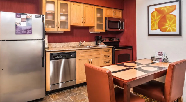 Люкс Comfort Metro Phoenix Extended Stay