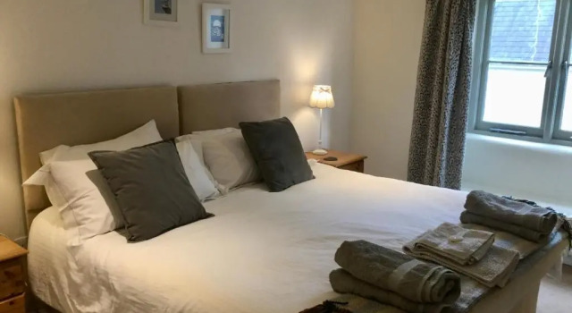 Standard Doppel Zimmer Horsemans Close