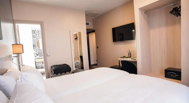 Двухместный номер Hôtel Univers