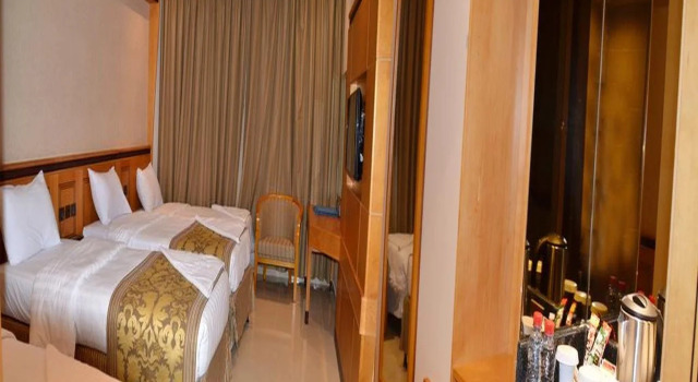 Al Fajr Al Badea Hotel 6