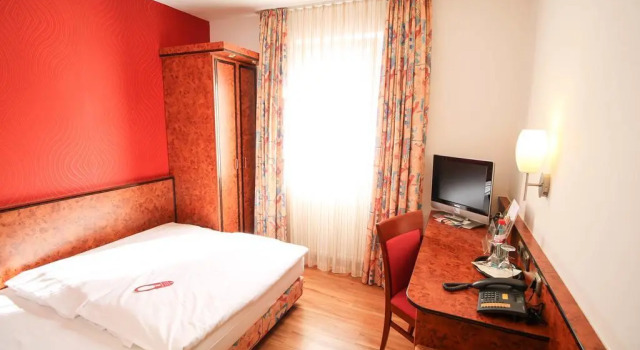 Двухместный номер Standard Hotel Miramar am Römer