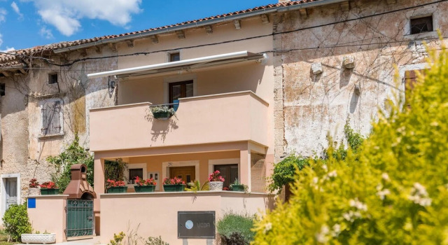 Stunning Home in Sosici With Wifi and 2 Bedrooms