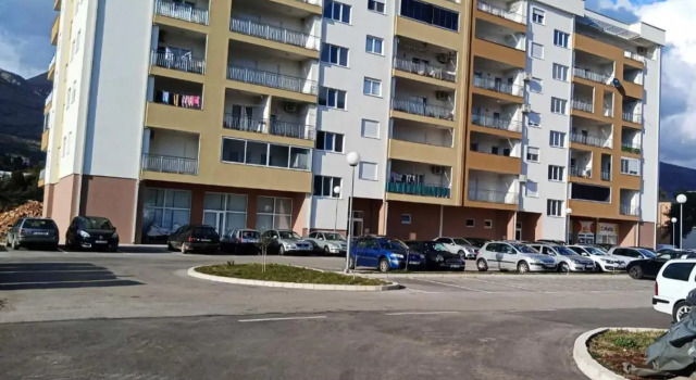 Apartman Sunlight, Забронировать Апартаменты/квартира Отели Требине с парковкой, Парковка