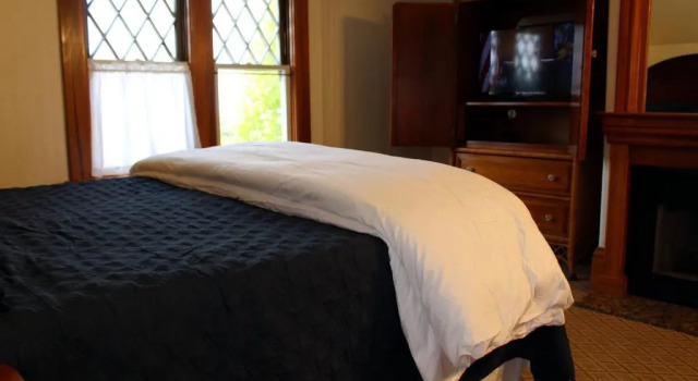 Двухместный номер Standard с балконом Pacific Grove Inn