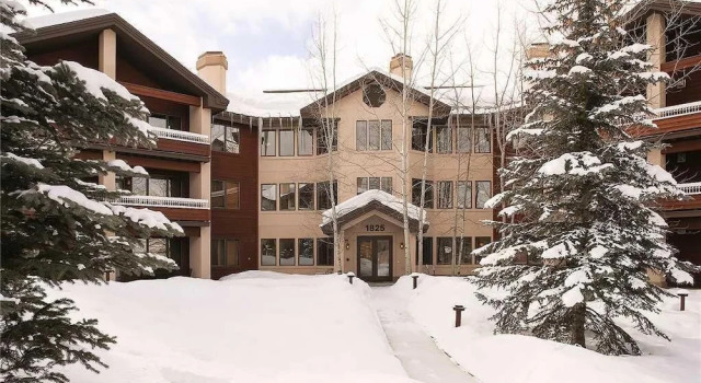 3301 Champagne Lodge, Trappeur's Crossing Apartment 2, Забронировать Апартаменты/квартира Стимбот-Спрингс Колорадо, рядом с Christie Peak Express
