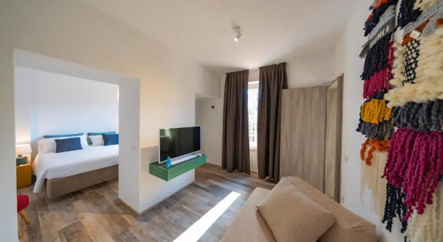 Полулюкс Marina Garden Hotel