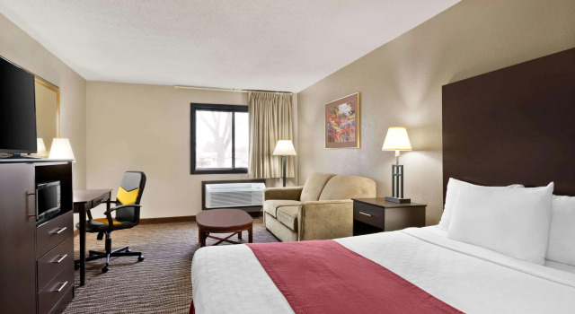 GuestHouse Inn & Suites Sioux Falls Hotel, 予約 ホテル スーフォールズ サウスダコタ州