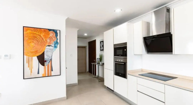 Luxurious Superior Apartment One Bedroom Space available, Забронировать Апартаменты/квартира Апартаменты Аккры, рядом с Торговый центр Oxford Street, Апартаменты/квартира