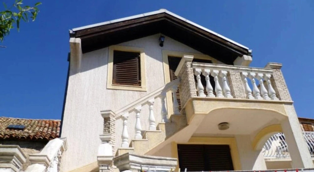 Apartment With one Bedroom in Zlarin, With Wonderful sea View, Enclosed Garden and Wifi - Near the Beach