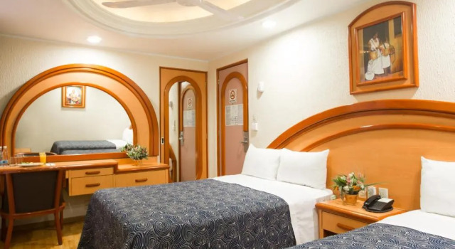 Четырёхместный номер Standard Hotel Diligencias