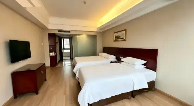 Номер Deluxe Vienna Hotel Shenzhen Yinhu Bus Station