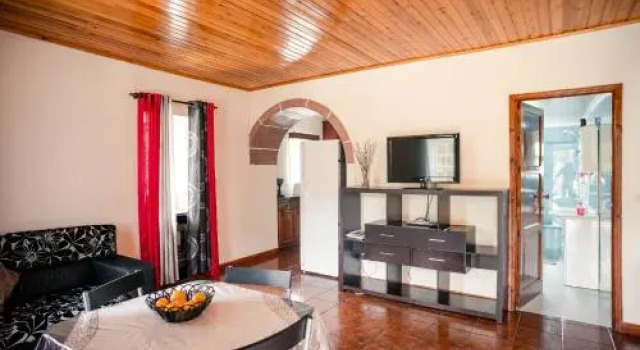 Casa das Almas, Book Lejlighed Hoteller i Santa Maria (Azores) med parkering, Parkering