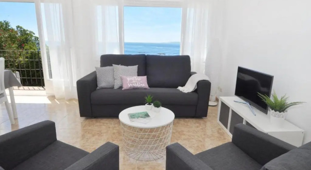 1172 Canyelles
