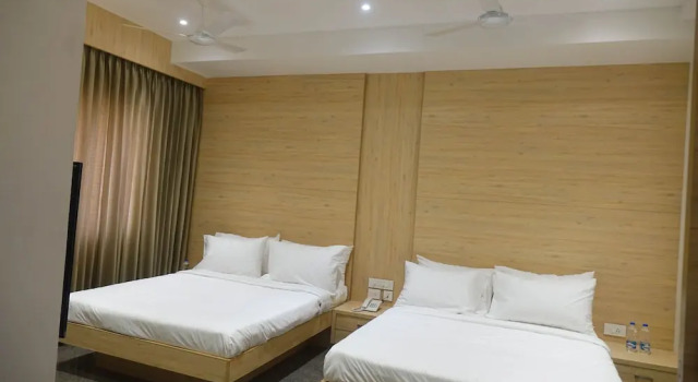 Номер Deluxe Hotel Abis Grand