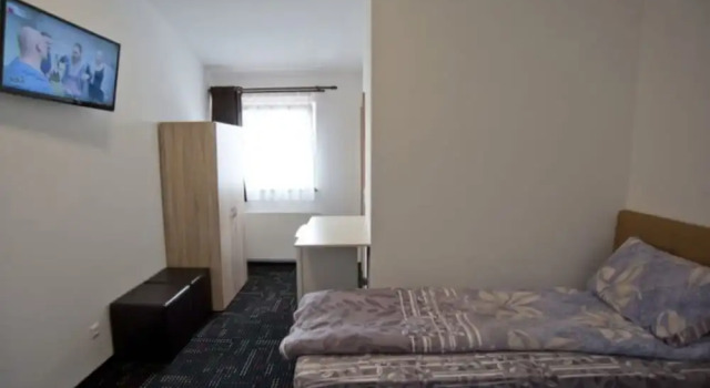 Pension Nibelungen, Varaa Hotelli Alzey 