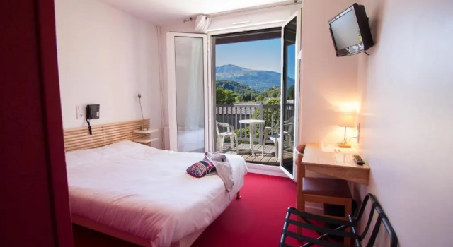 Двухместный номер Standard Hôtel Chez Pierre dAgos