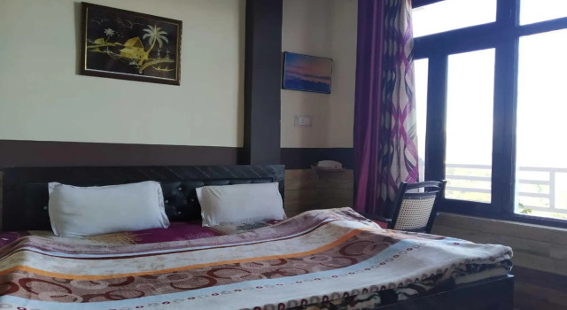 Himalaya Darshan Resort, Book Resort Kausani Uttarakhand