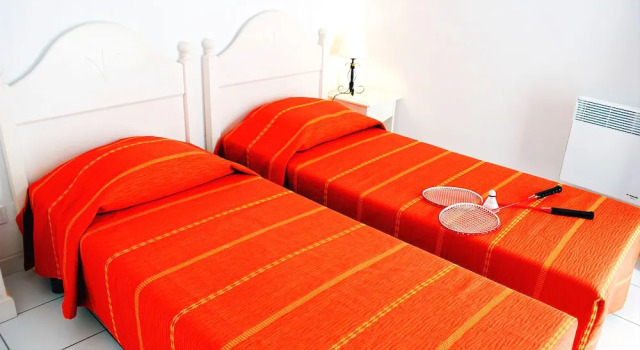 Residence Sun Hols Les Rives du Lac, Prenota Hotel Hotel a Alvernia con parcheggio, Parcheggio