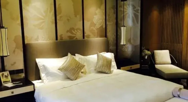 Люкс Executive с 2 комнатами Lee Garden Guest House (Managed by Koalabeds Group)