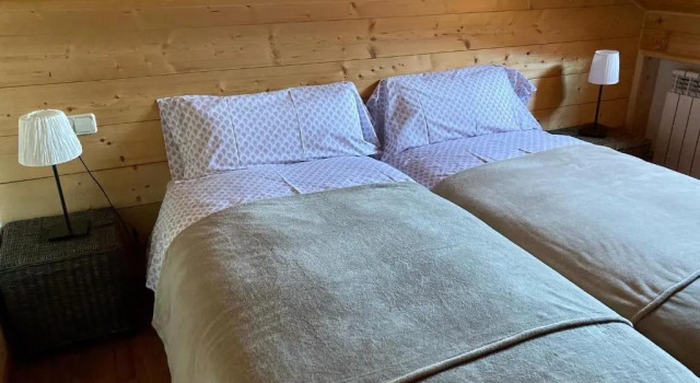 Cal Quimet, Book Hotel Rialp 