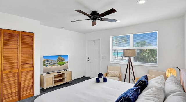 Люкс Premium Suite #1 - Marine Villas Hollywood - 1 Bedroom