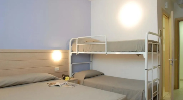 Helios, Prenota Hotel Lido del Sole Italia