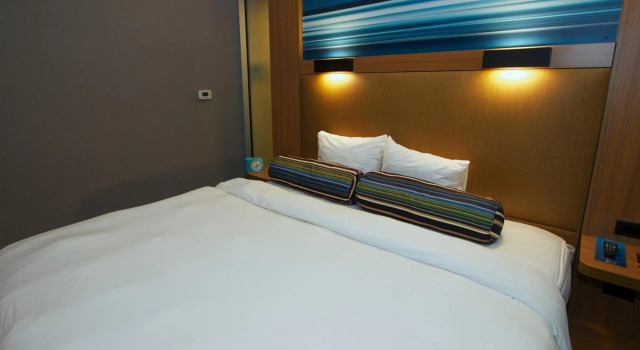 Двухместный номер Standard Aloft by Marriott Tulsa