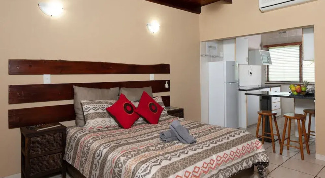 17 Manzini Holiday Resort, Забронировать Курортный отель Отели Maputaland 3 звезды, 3*