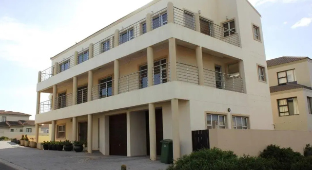Chios Place, Buchen Sie Hotel Langebaan Westkap