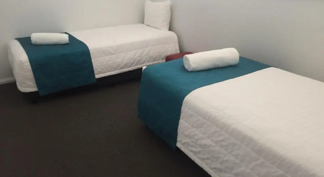 Апартаменты Macquarie Barracks Motor Inn