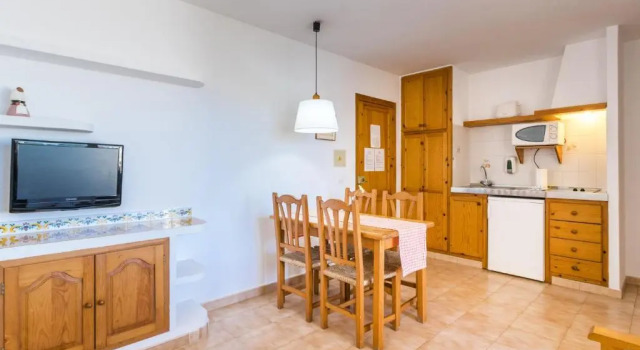 Апартаменты Standard Apartamentos Sol Ponent