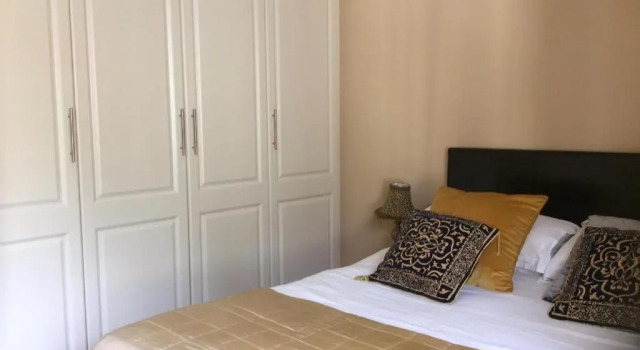 Kilronan 4 Bed House on castle grounds, Book Hotel Ballyfarnon Roscommon