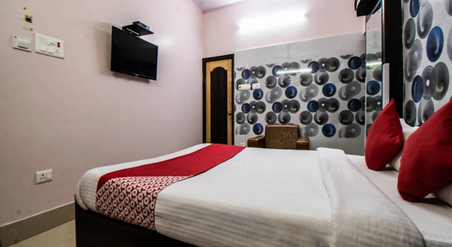 Hotel Double Tree Deluxe by OYO Rooms, Prenota Hotel Samastipur Bihar
