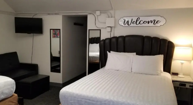 Четырёхместный номер Standard Deep Water Inn