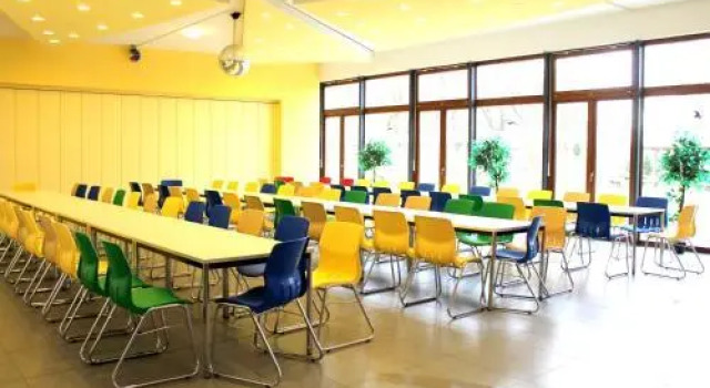 Younior-Hotel, Забронировать Отель Отели Штральзунда с парковкой, рядом с Купеческий дом, Парковка