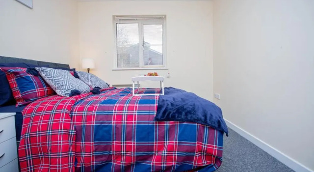 Beautiful two Bedrooms Ensuite Apartment, Book Lejlighed Northampton Northamptonshire