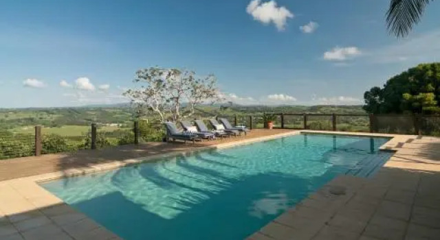 Cedia at Byron Bay Hinterland, Забронировать Отель Бангало Byron Bay Hinterland