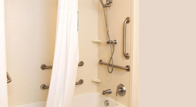 Standard- firedobbelt værelse Hampton Inn Gloucester