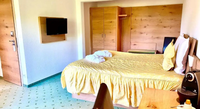 Hotel Restaurant Le Petit Kohlberg, Rezervasyon Otel Lucelle Sundgau