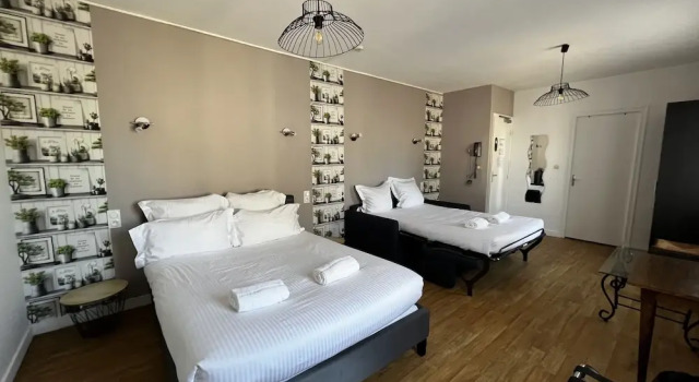 Contact Hotel Les Montois, Book Hotel  
