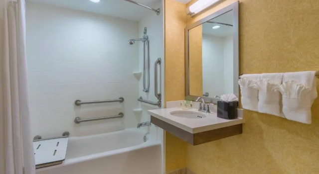 Номер Standard Holiday Inn Baltimore BWI Airport by IHG