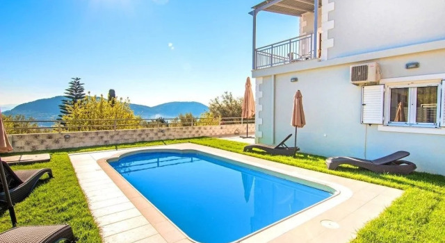 Вилла с 3 комнатами Abeli Villas