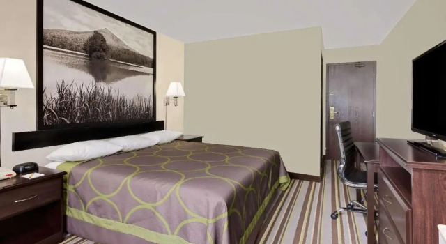 Номер Standard Super 8 by Wyndham Waynesboro