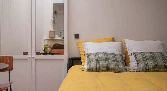 Cozy, Well-equipped Studio in Montmartre for 2!, Забронировать Отель Отели Парижа 3 звезды, 3*