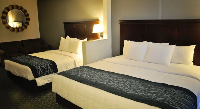 Двухместный номер Deluxe Dunes Express Inn and Suites